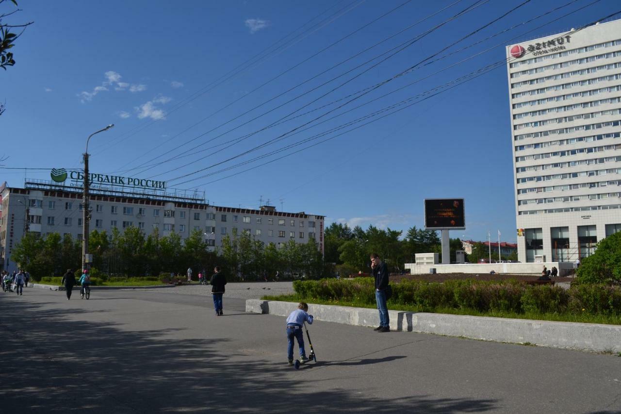 Vorovsky, 4/22 Appartamento Murmansk Esterno foto